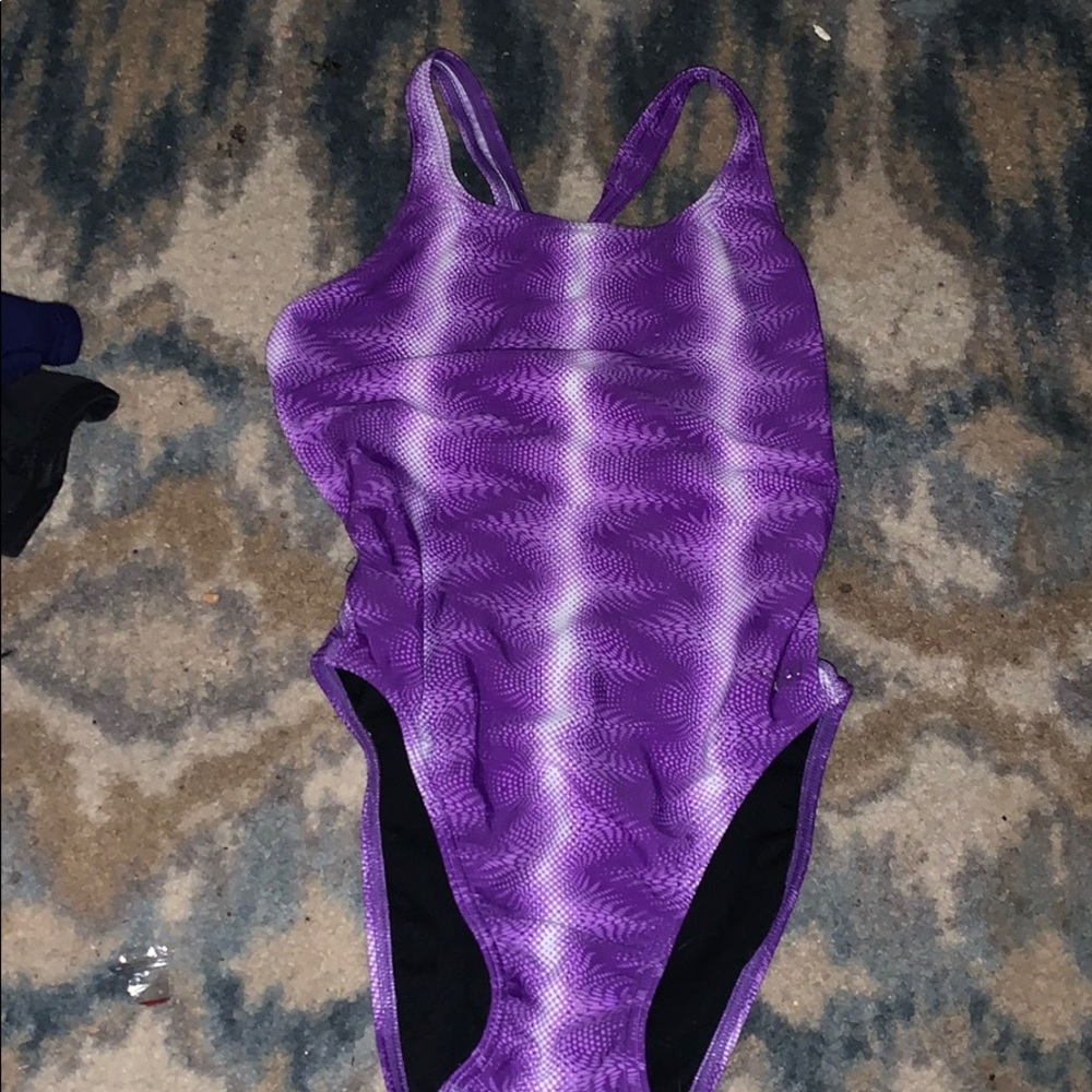 speedo swim suit